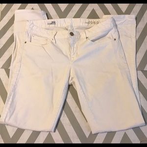 White skinny jeans by GAP 1969